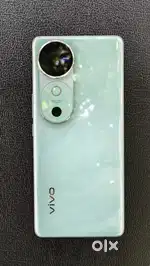 Vivo v40 6 mahina old 100 good condition