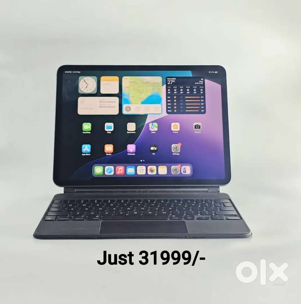 Apple IPad Pro 2nd Gen 11inch Wifi With Apple Magic New Condition.