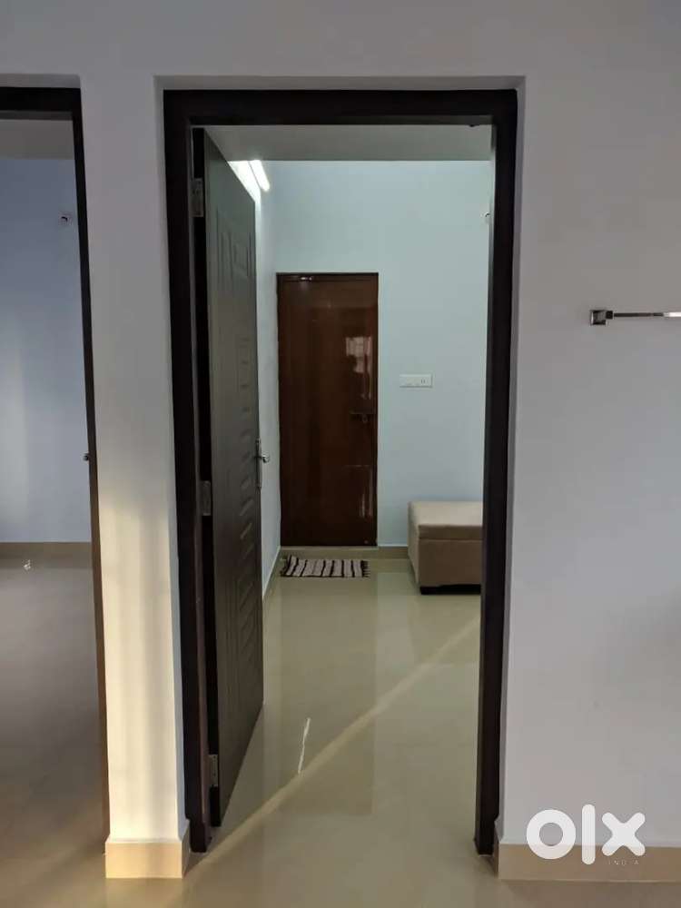 Pg room for girls near lulu mall