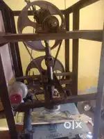 Machine to make a paper bowl