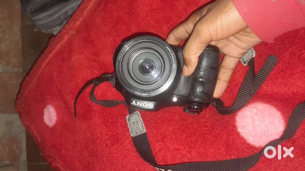 SONY H 300