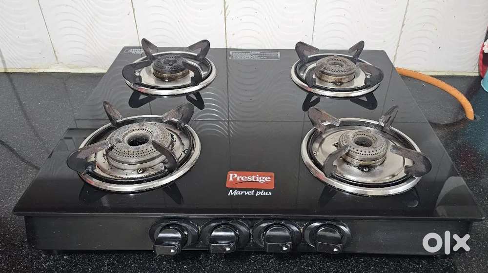 Prestige 4 burner gas stove