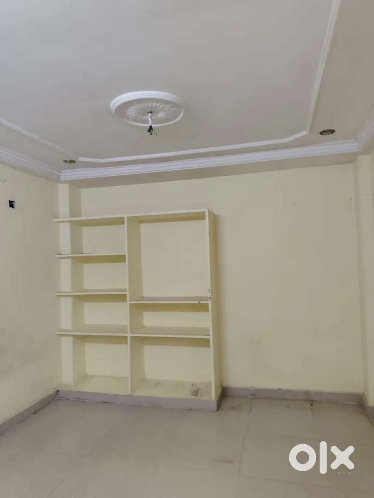 Rent at sitapuram colony entrance gate