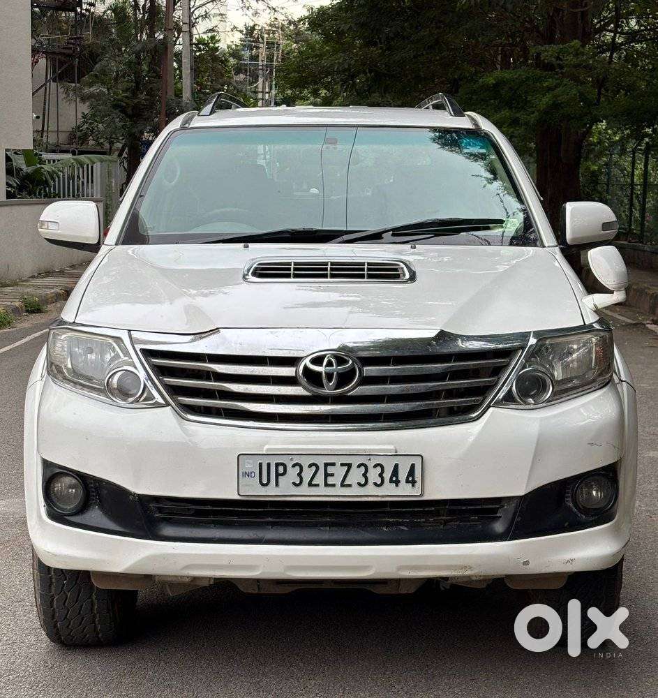 Toyota Fortuner 2011-2016 4x2 Manual, 2013, Diesel