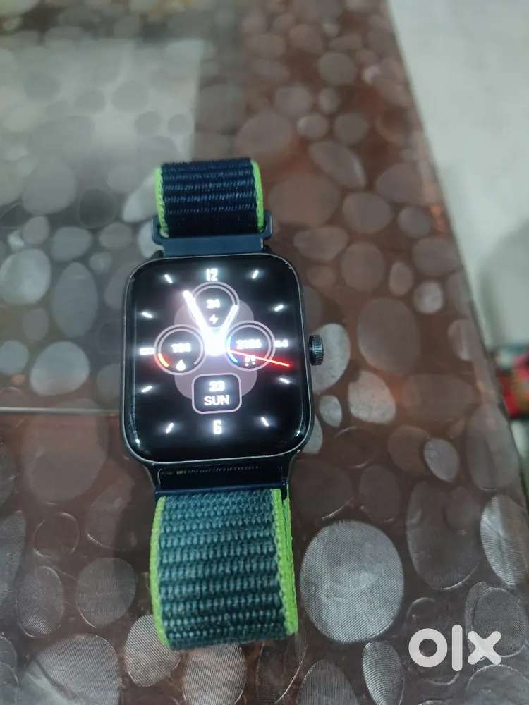 Titan Smart Traveller