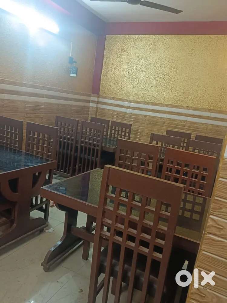 Roadside Fully furnished 800sqft shop for rent