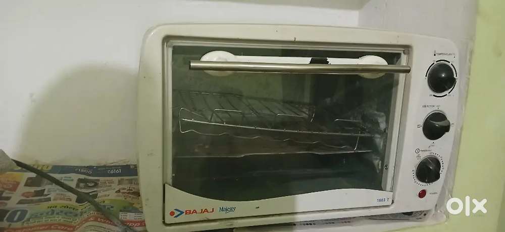 Patties maseen Bajaj oven