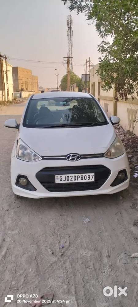 Hyundai Grand i10 2016 CNG & Hybrids Good Condition