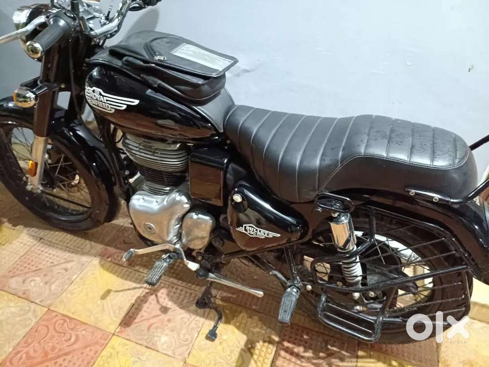Royal Enfield bullet 350 Military black