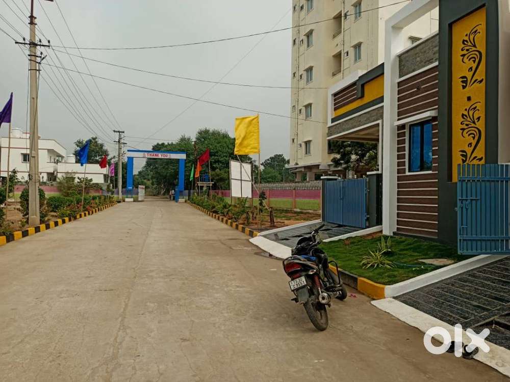 EAST FACING 167  SQ YARDS SQ YARDS OPEN PLOTS  AT KUNDANPALLY