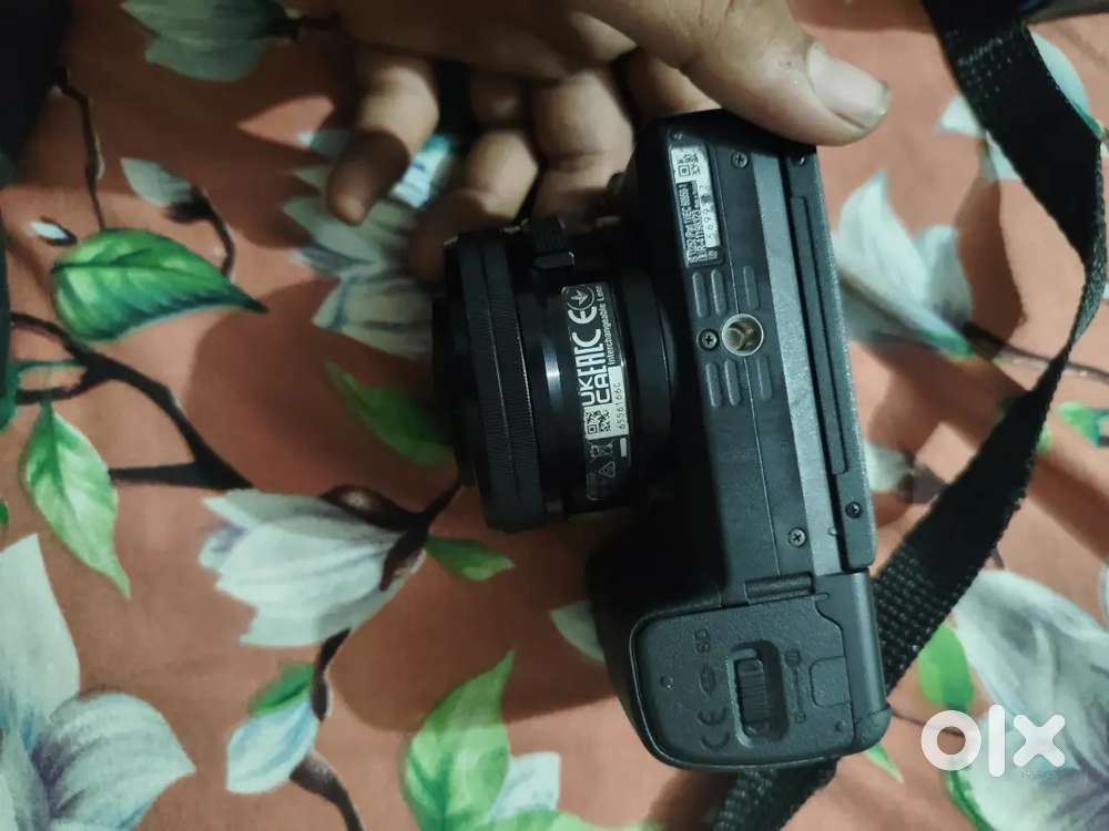 SONY ALPHA 6400