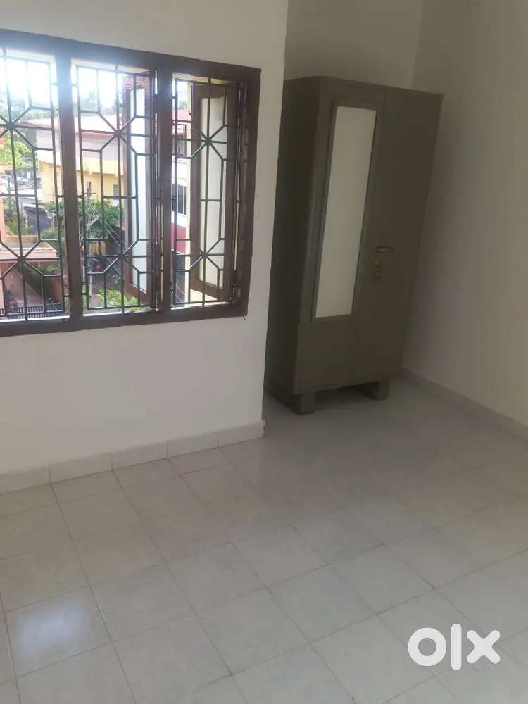 Two Bed Room flat in Maurishka park