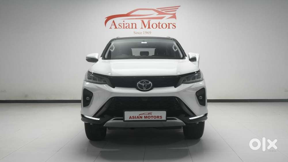 Toyota Fortuner Legender 4X2 AT 2.8, 2023, Diesel