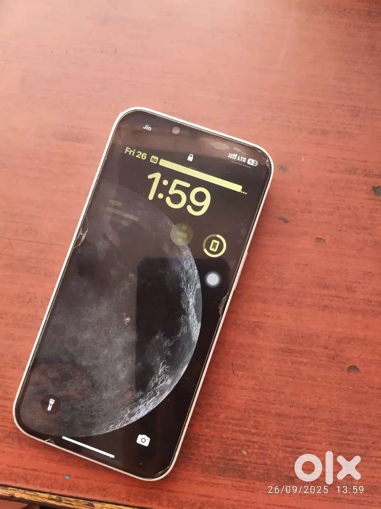 iPhone 14 white colour 128 gb