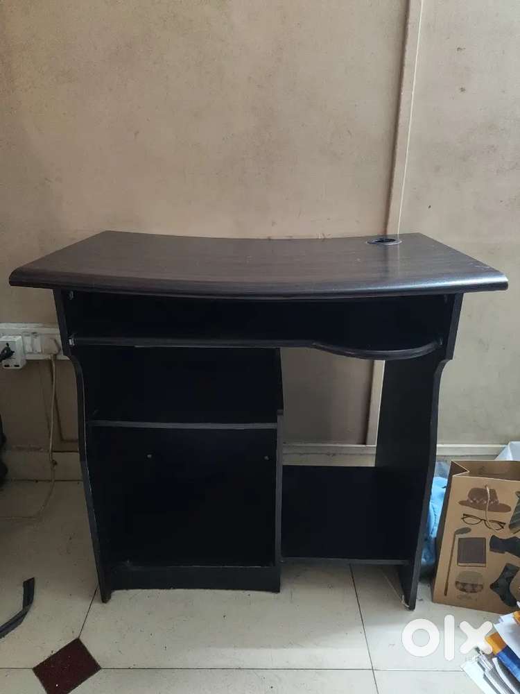 Computer / Study desk