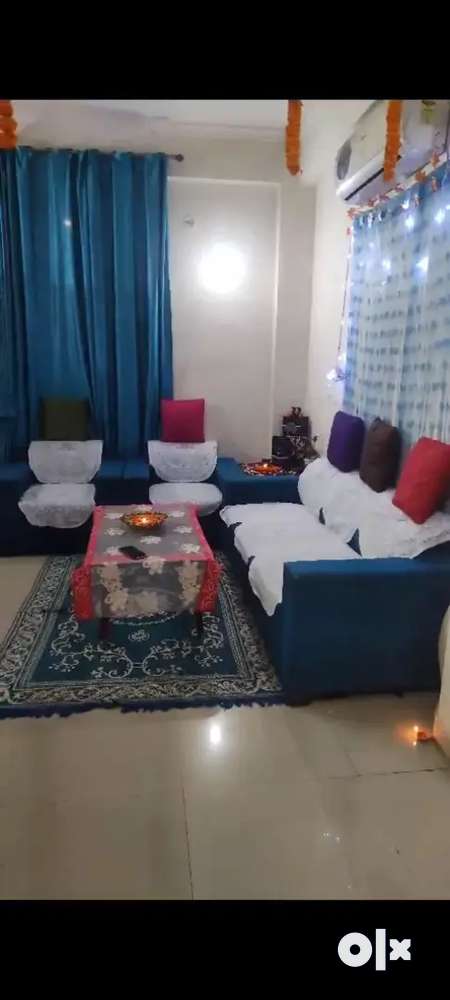 5 Seater Sofa (3+1+1) with Glass Table