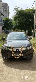 Honda Amaze 2019 Petrol Well Maintained