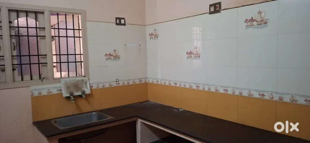 1 bhk well built and spacious