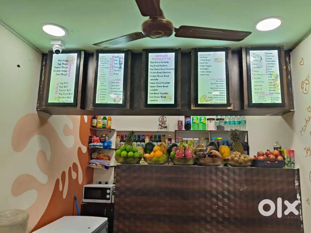 Tea master & bajji master