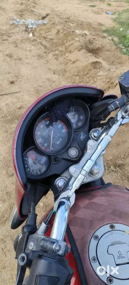 Must condition my unicorn Red roses new tyre and condition