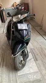 Activa 5g Black