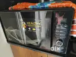 MICROWAVE OVEN