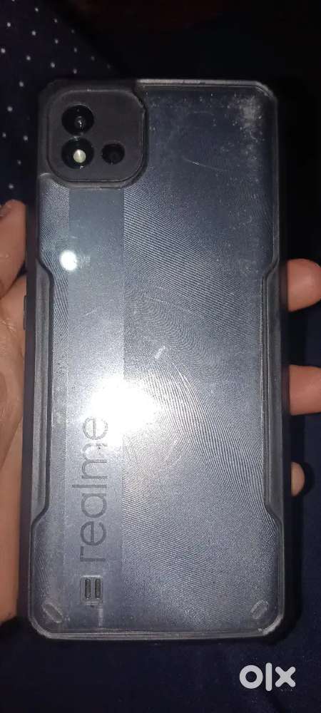 4GB RAM.   64 STORAGE    Realmi c11