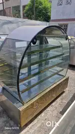 Cake Display Countar