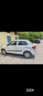 Maruti Suzuki Swift Dzire 2015 Diesel 83500 Km Driven