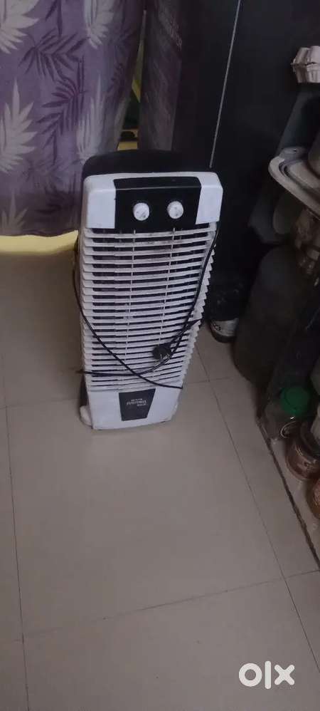 Tower fan 1 year used
