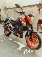 KTM DUKE 200