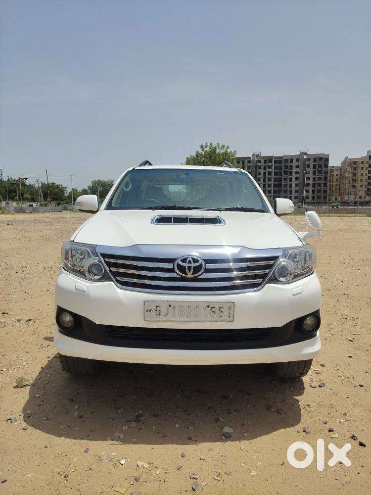 Toyota Fortuner 3.0 4X2 MT, 2014, Diesel
