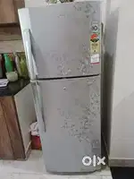 Selling double door refrigerator at proper condition