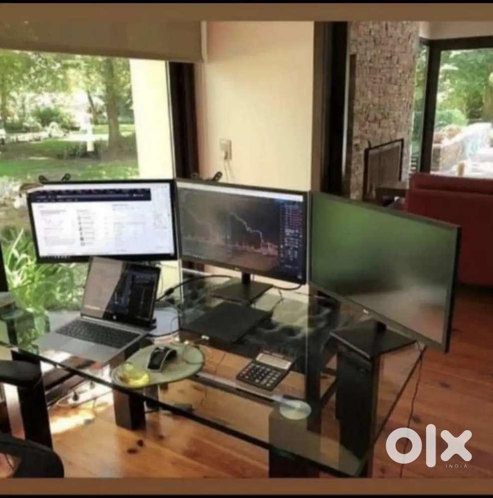 Parsonal assistant only girl