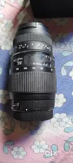 Canon 1300 D urgent selling