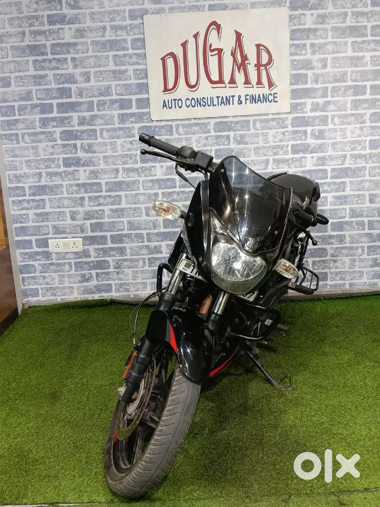 BAJAJ PULSAR 150 DOUBLE DISC