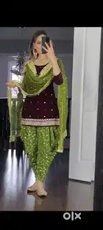 Ladies suit stitching