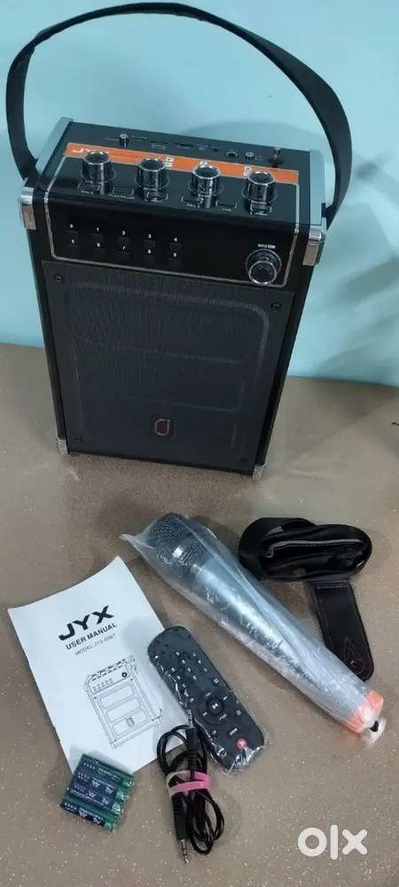 Philips Toster, karoke system with mic n remote