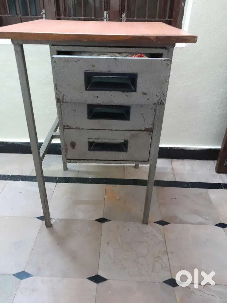 Cash counter, computer table