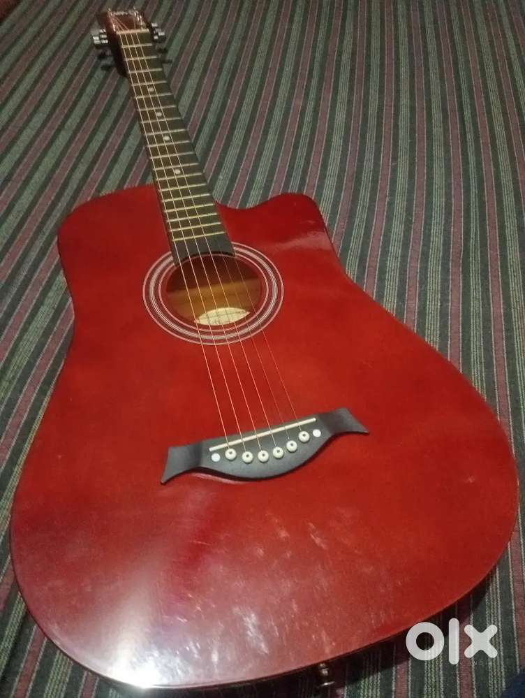 Guitar selling is best price
