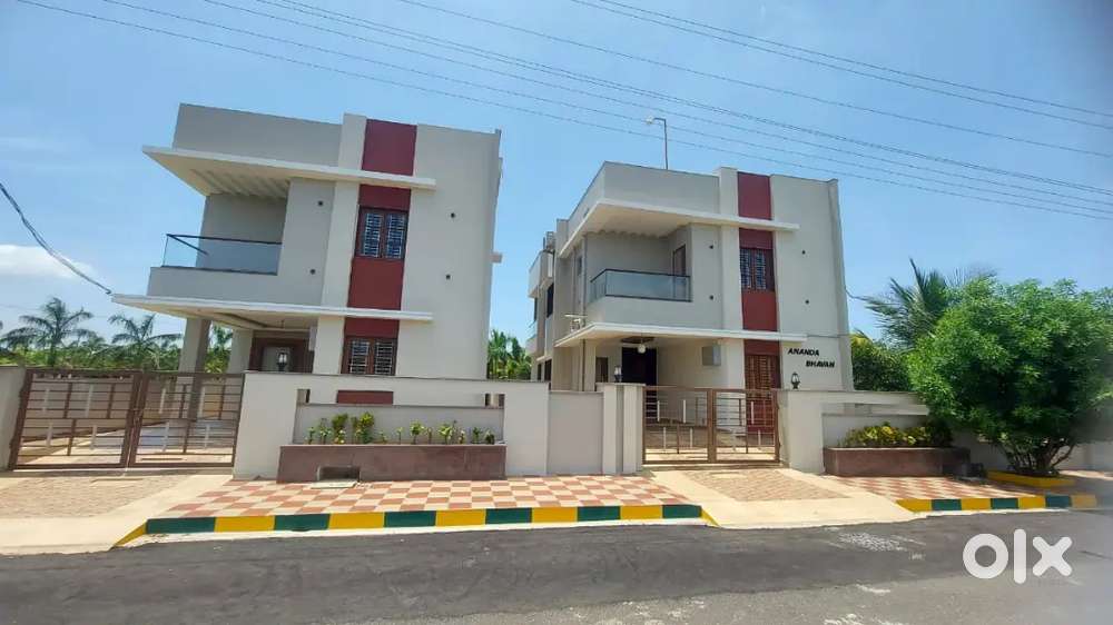 Plot for sale tagarapuvalasa main road facing