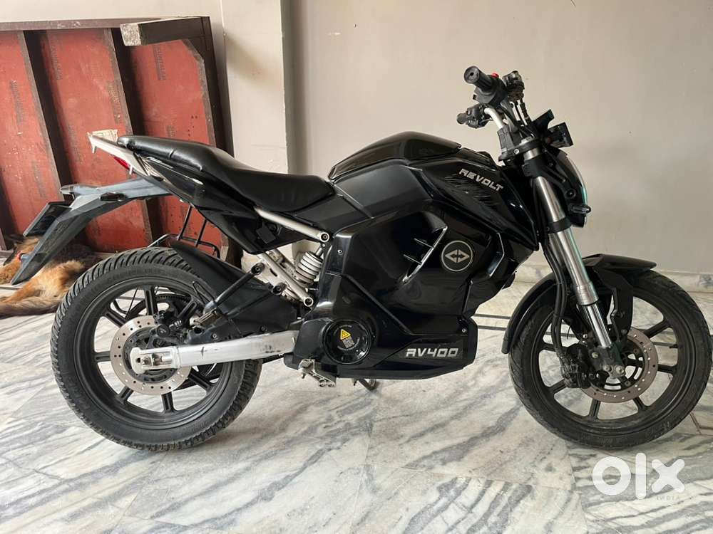 Revolt RV 400 EV bike 3 years old