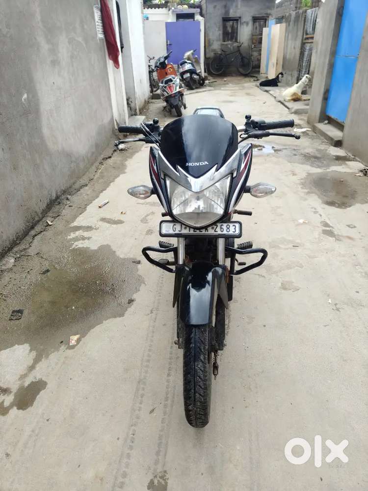 CB Shine 125