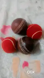 Leather ball tennis ball hard plastic stumps and graper