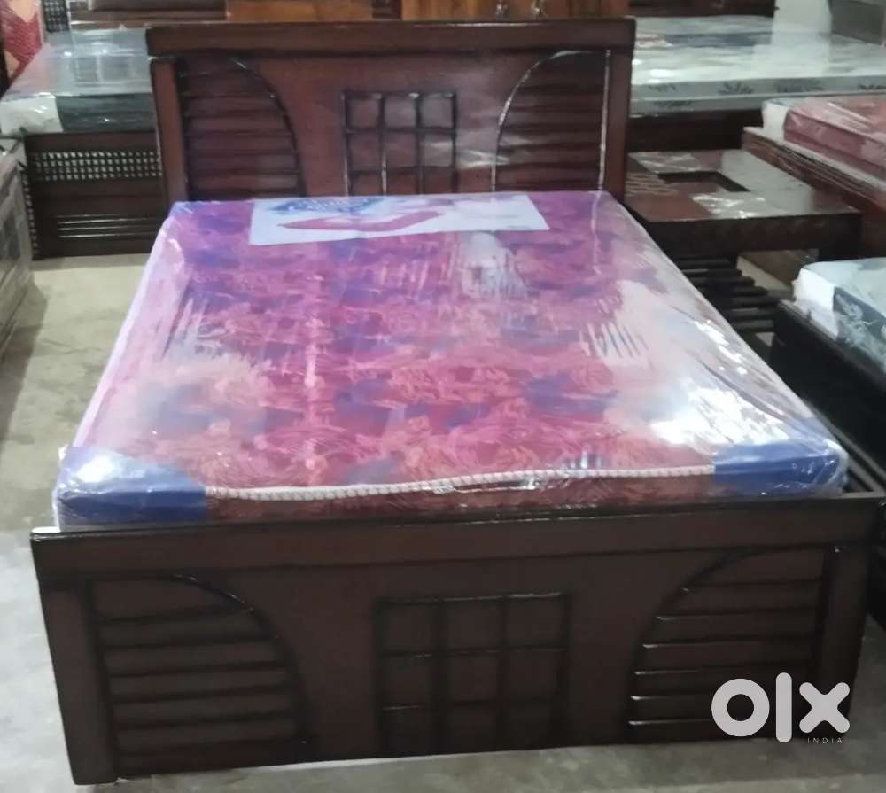 Brand new 4/6 without storage With mattress in wholesale price Cod avl
