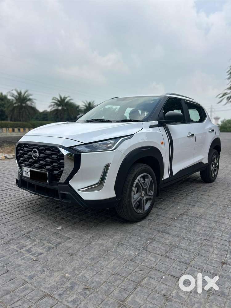 Nissan Magnite, 2024, Petrol
