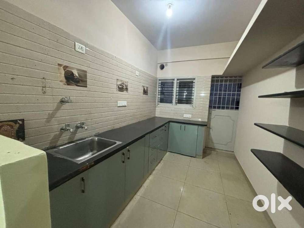 Spacious 2BHK Builder Floor for Lease in Singasandra