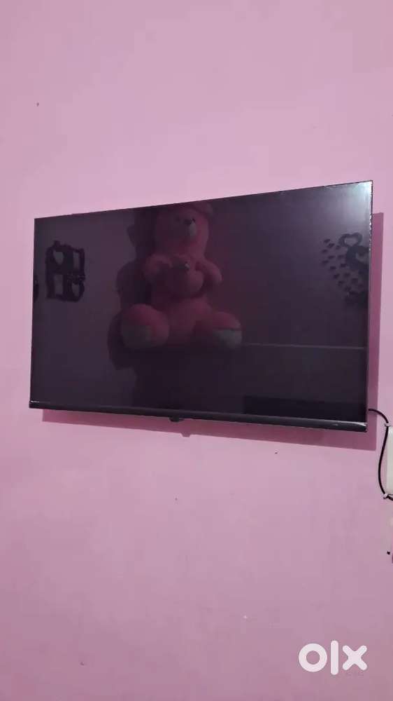 Tv 43 inches , refrigerator 180 litre, colar