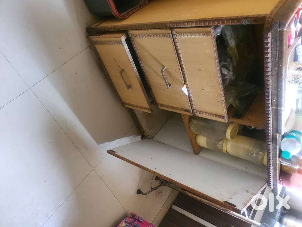 Wardrobes different sizes