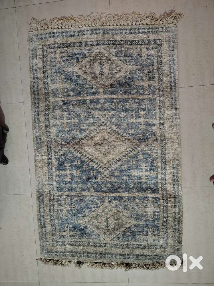 Kaleen Carpet